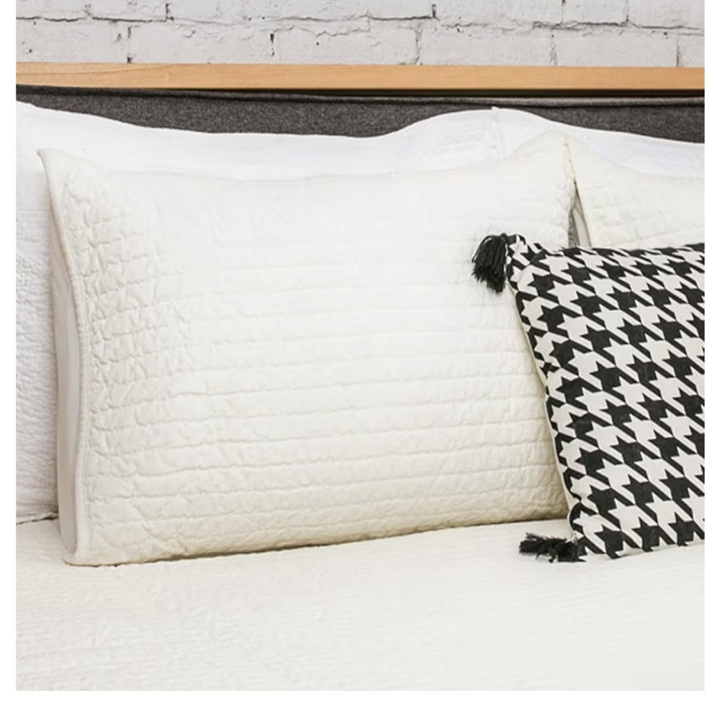 Exquisite Embroidery IVORY 100% Cotton Pillow Sham KING SIZE 20x36” (1-count)
